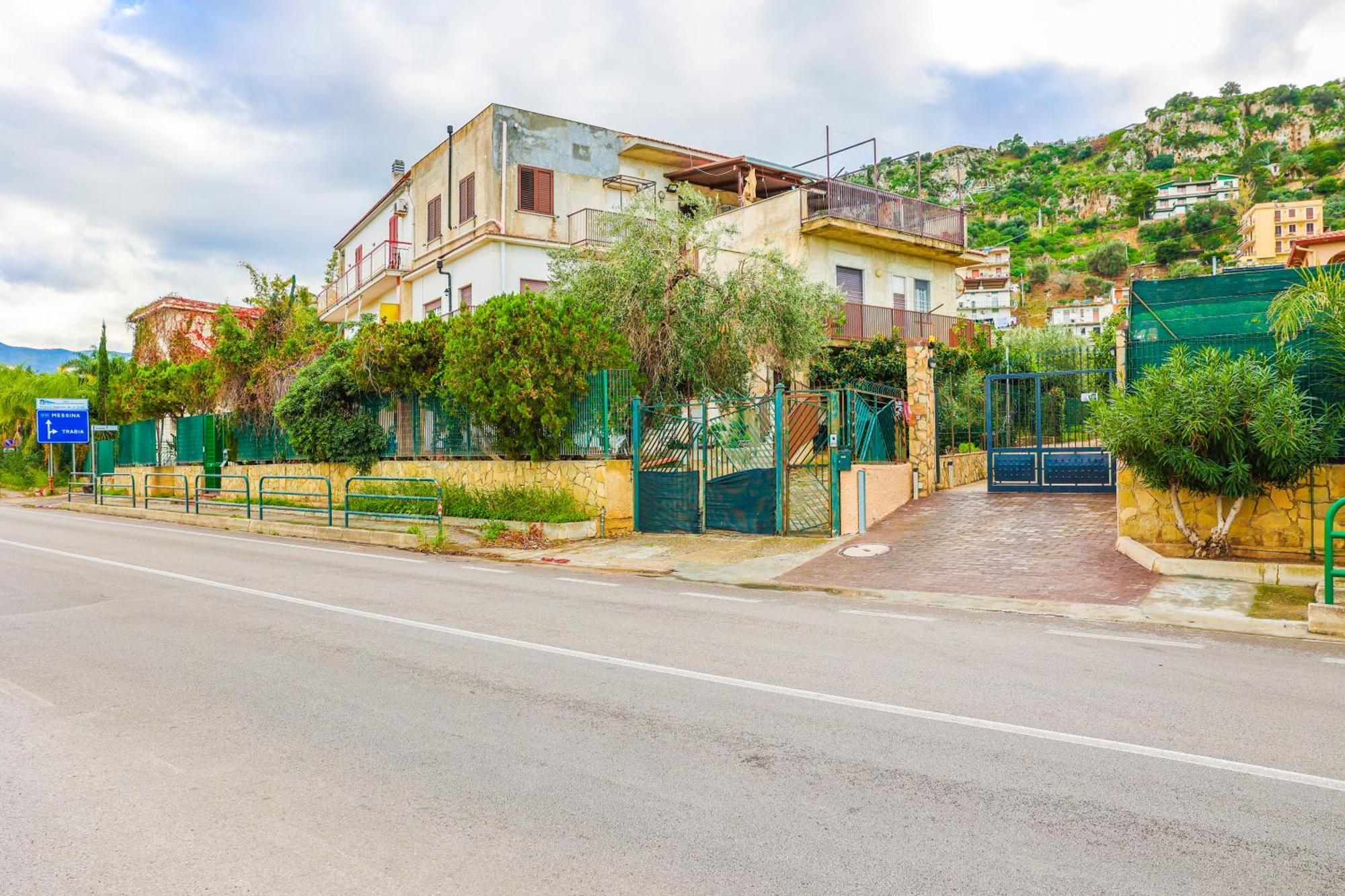 تْرابْيا B&B Giardino Dei Cedri المظهر الخارجي الصورة