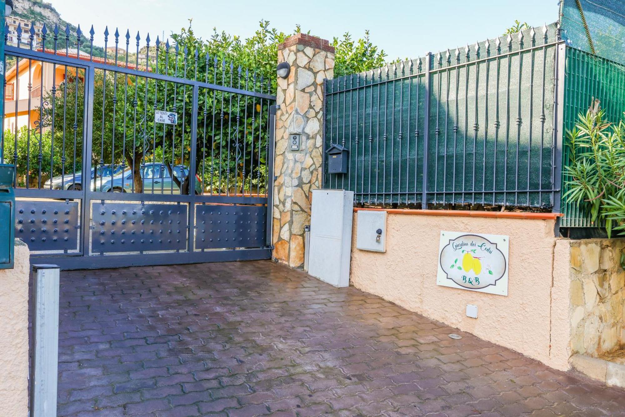 تْرابْيا B&B Giardino Dei Cedri المظهر الخارجي الصورة